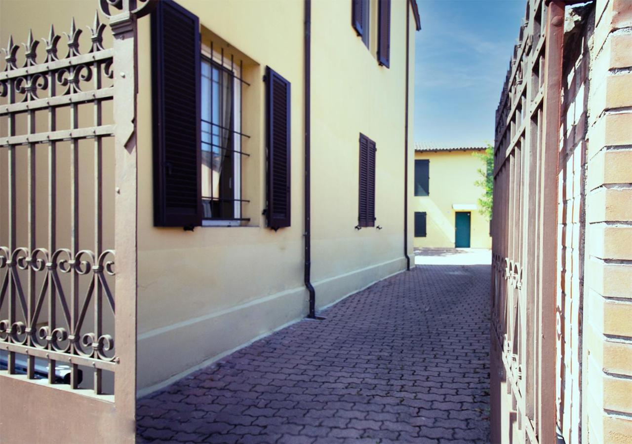 Athena Rooms - Parcheggio Privato, Bologna